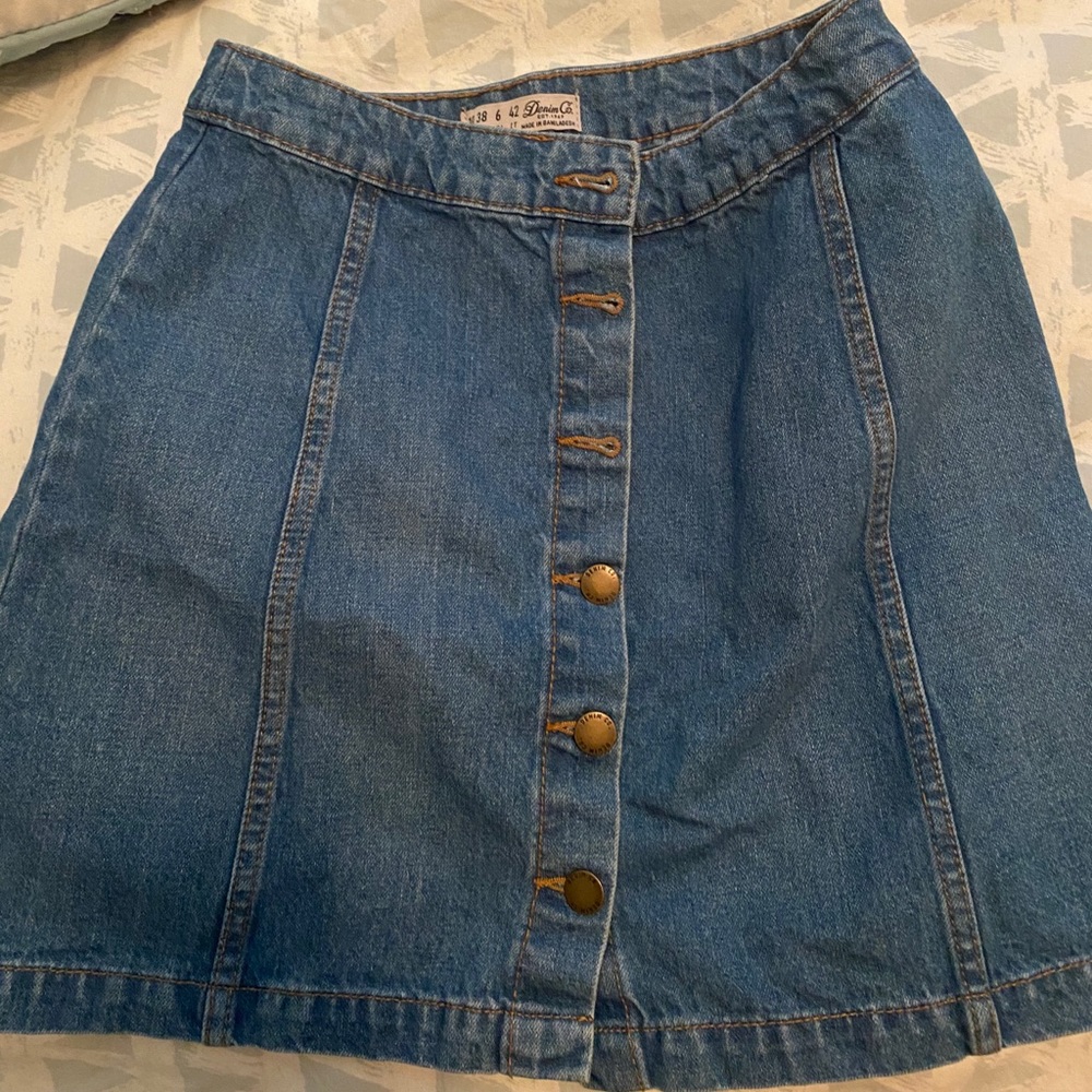 Denim skirt